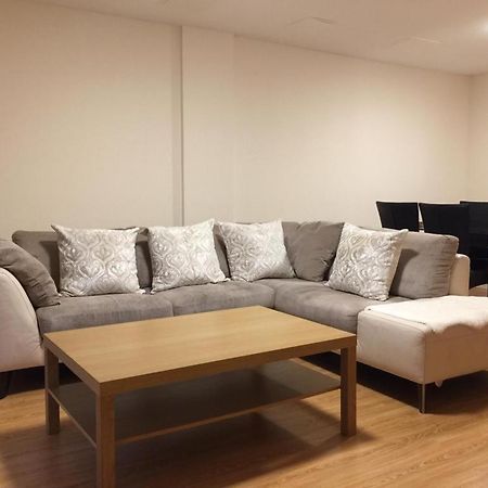 Ochiltree Apartment Глазгоу Екстериор снимка